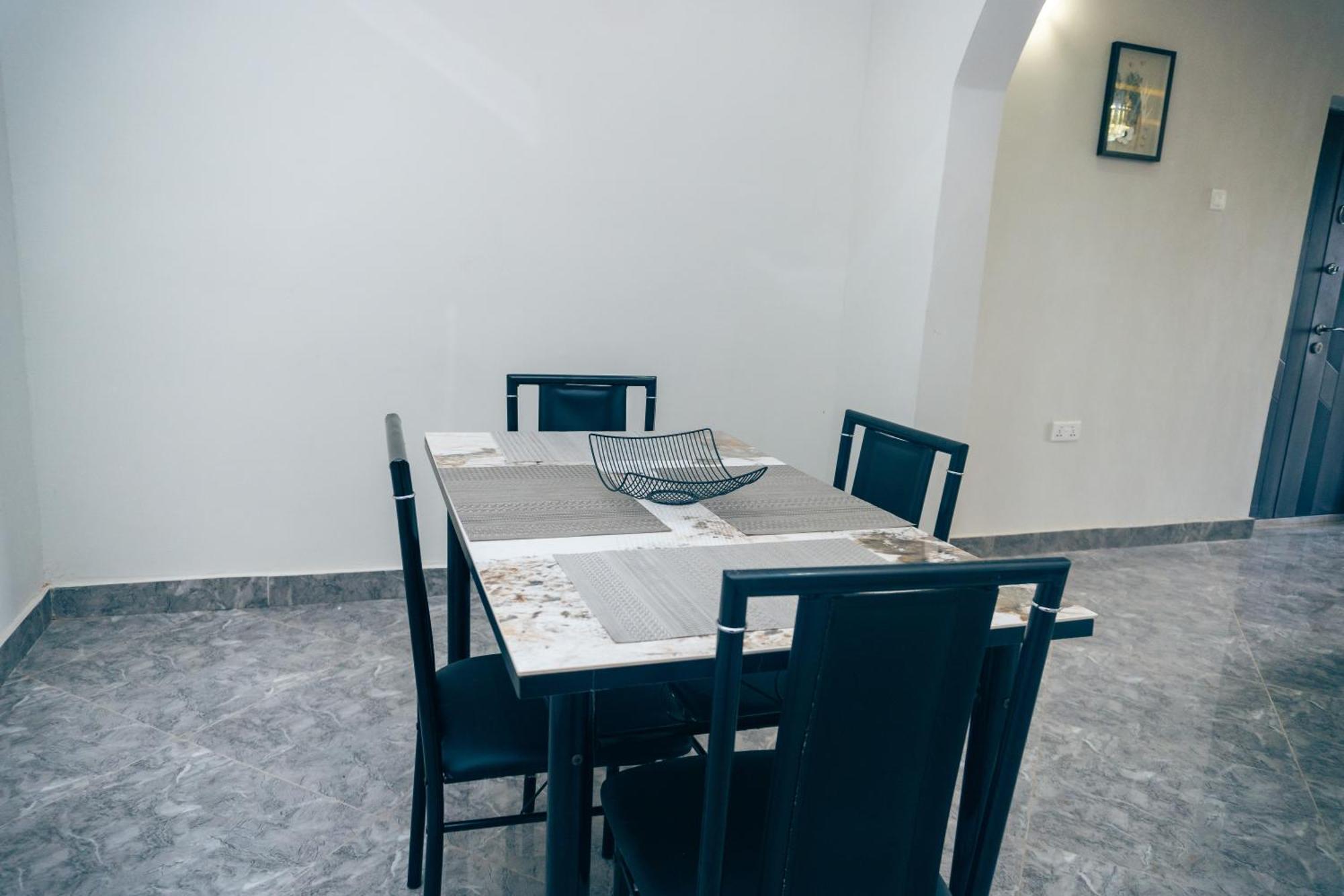 Agape Villa Sekondi-Takoradi Exteriör bild