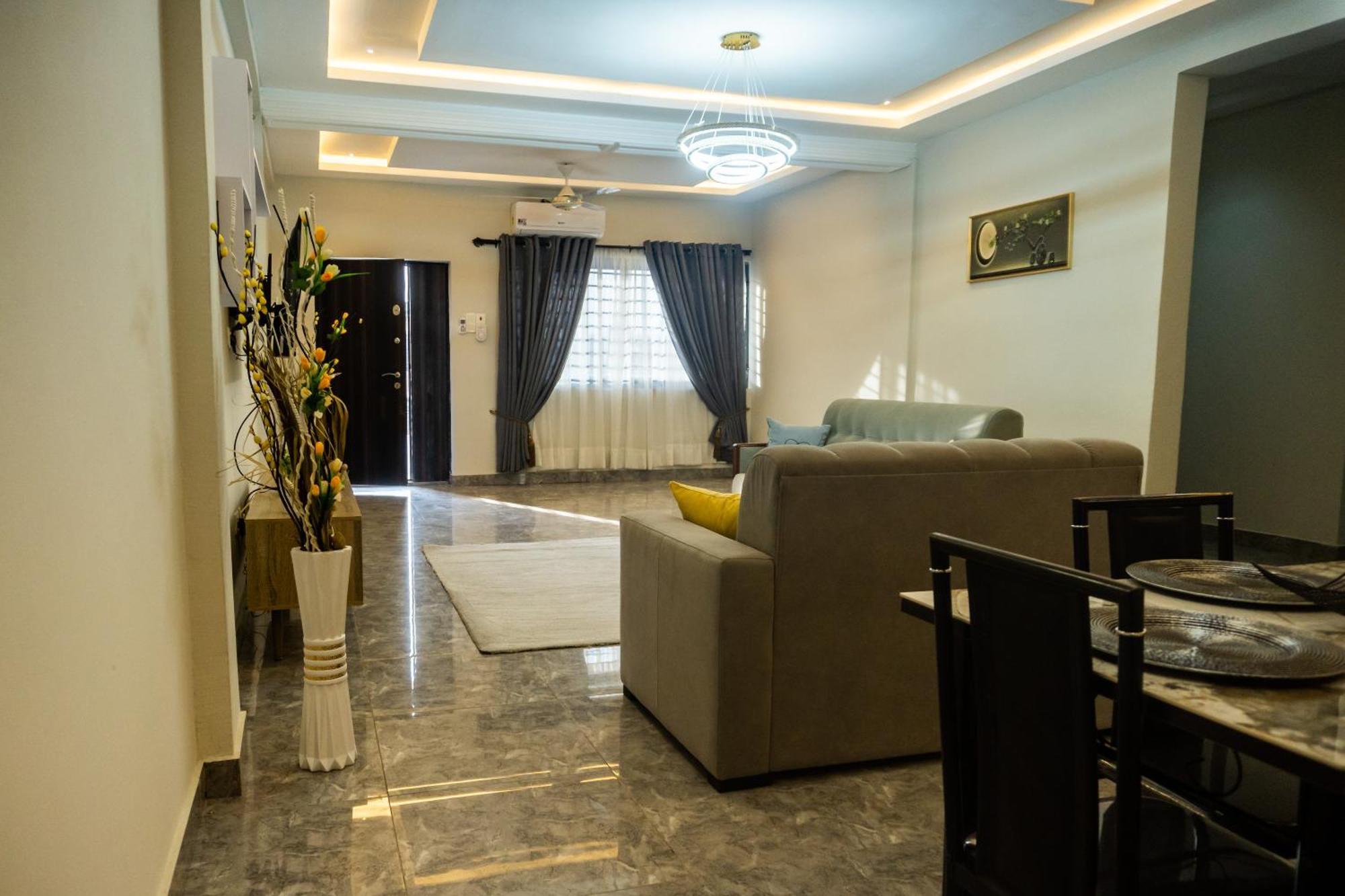 Agape Villa Sekondi-Takoradi Exteriör bild