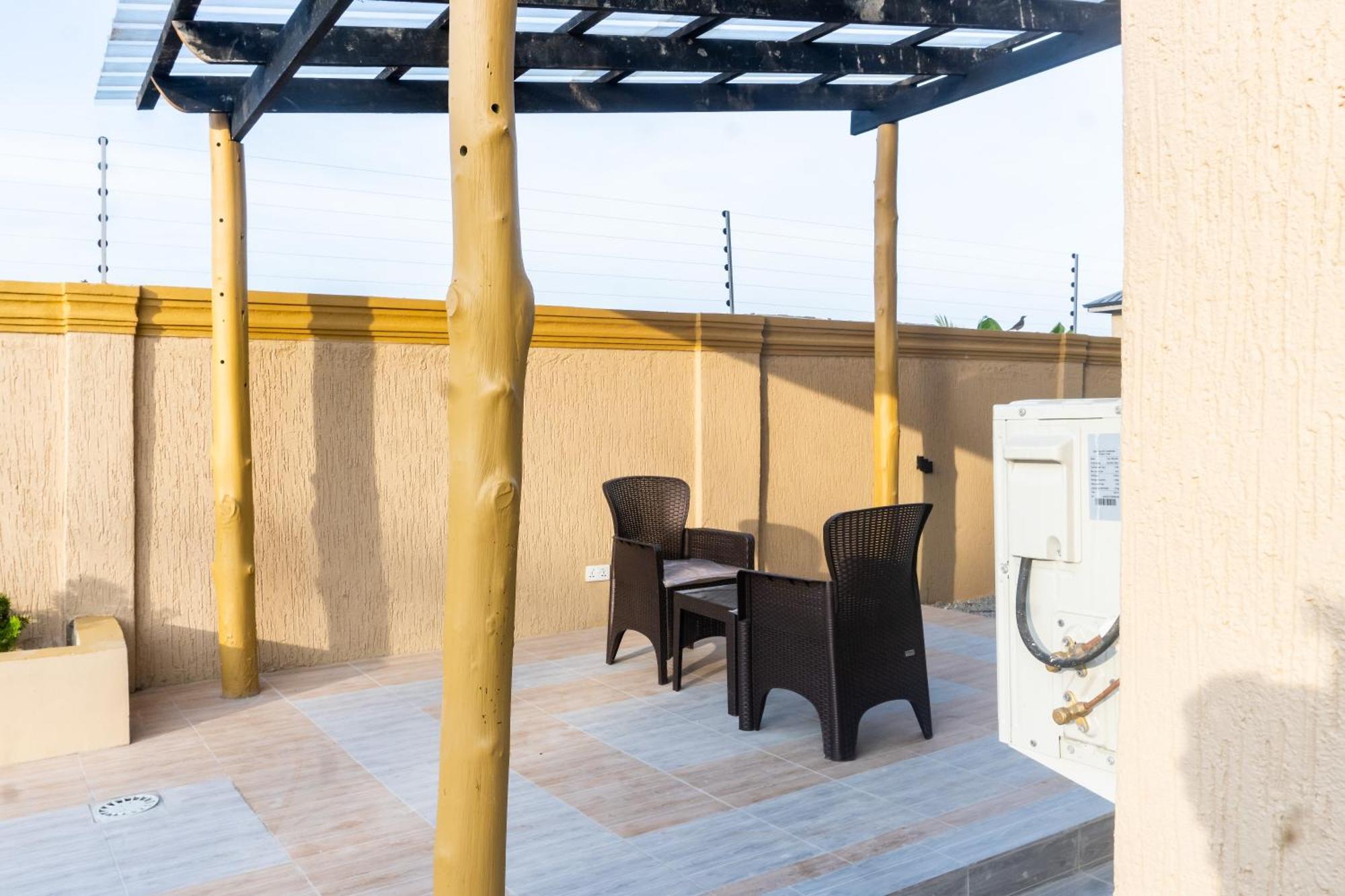Agape Villa Sekondi-Takoradi Exteriör bild