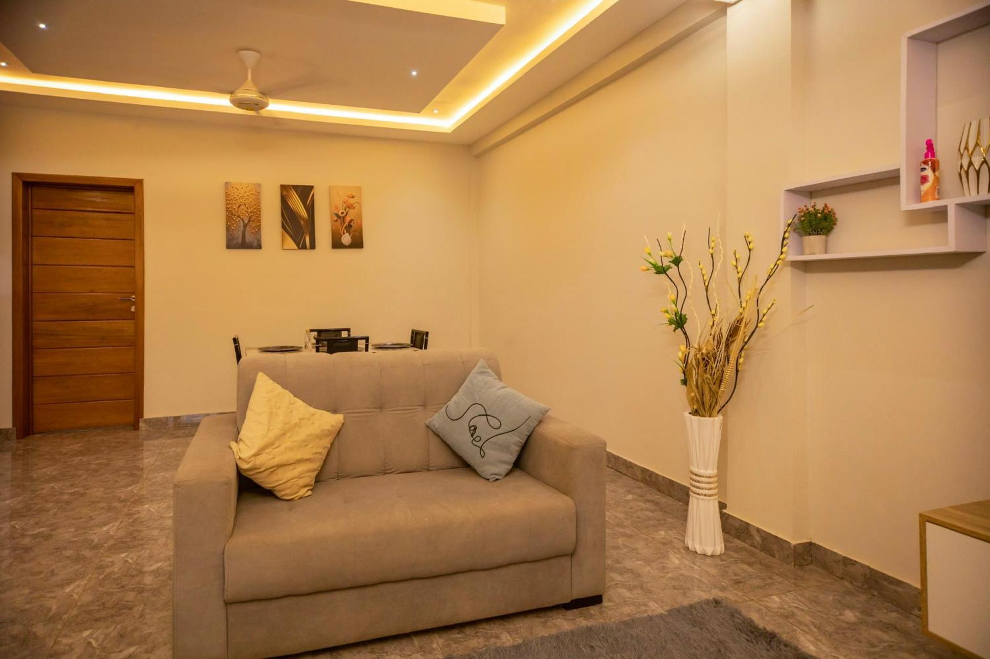 Agape Villa Sekondi-Takoradi Exteriör bild